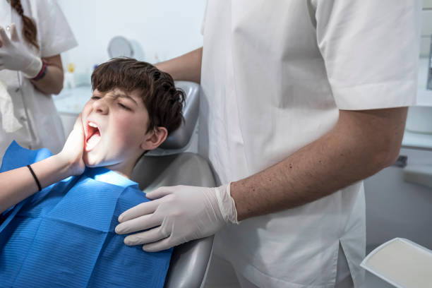 Best Emergency Dentist for Knocked-Out Tooth in Ligonier, IN